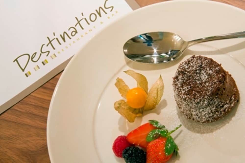 Holiday Inn Stevenage 3