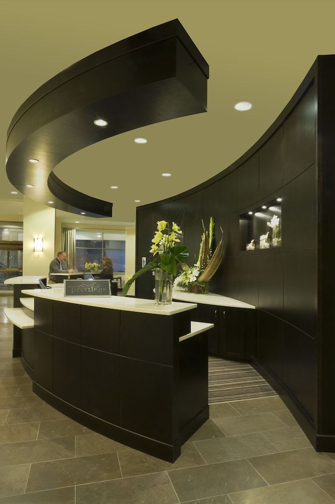 Delta Hotels by Marriott Guelph Conference Centre 2