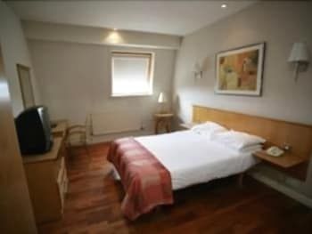 The Coachman Hotel 2