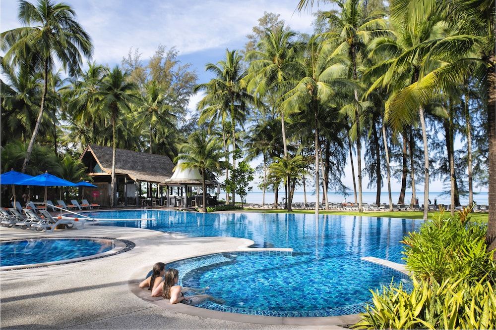 Manathai Khao Lak 1