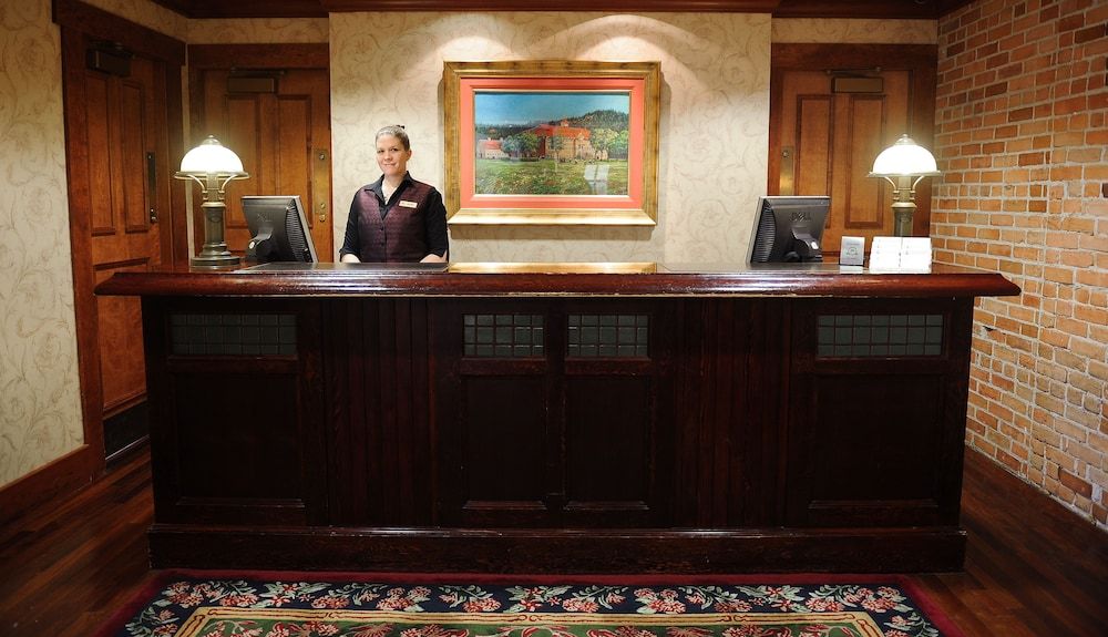 St. Eugene Golf Resort & Casino 3