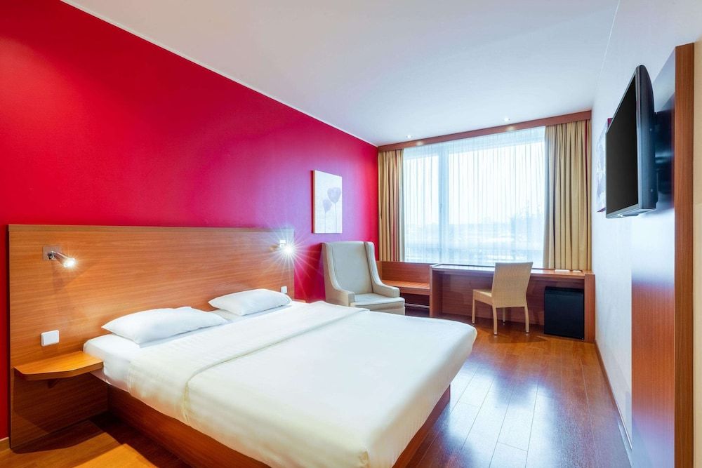 Leonardo Hotel Salzburg Airport 1 Leonardo Hotel Salzburg Airport 1