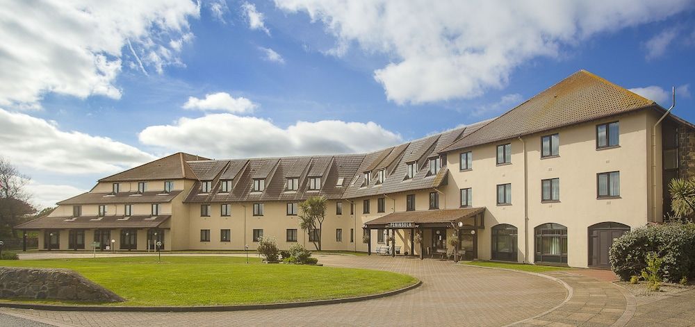 The Peninsula Hotel 4 estrelas em Vale