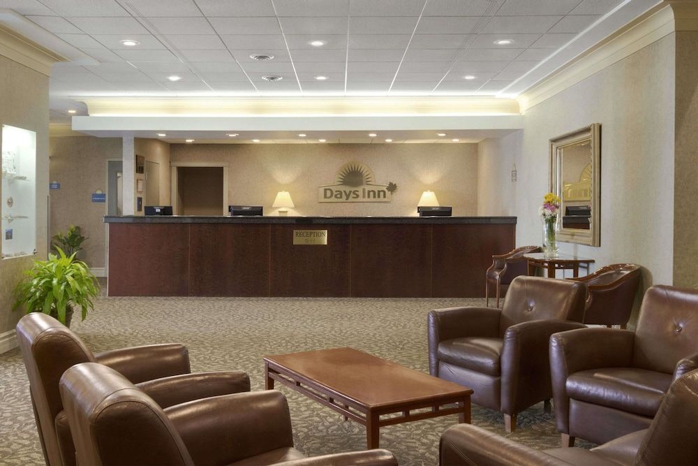 Days Inn & Suites by Wyndham Yellowknife 3