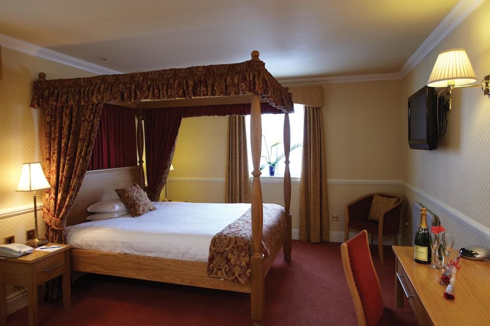Best Western Bristol North The Gables Hotel 3