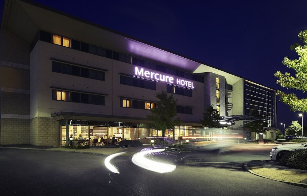 Mercure Sheffield Parkway 1