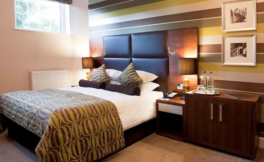 De Vere Beaumont Estate 3