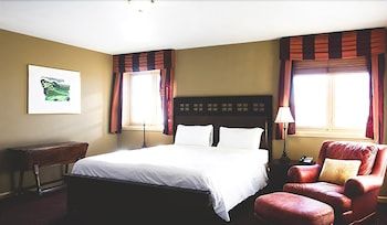 Swans Brewery, Pub and Hotel 1