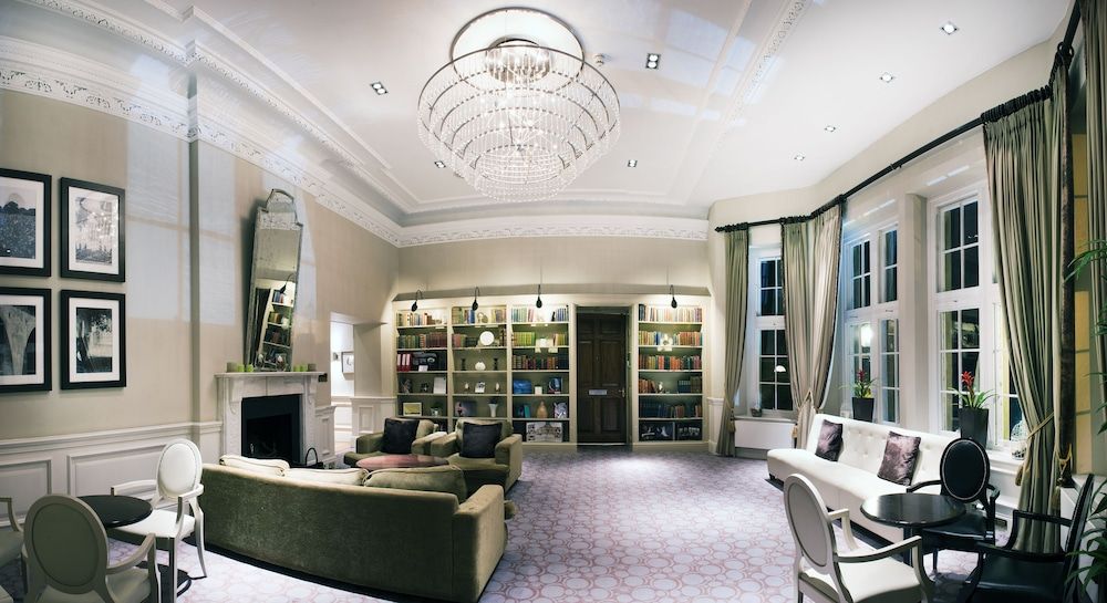 De Vere Cranage Estate 2