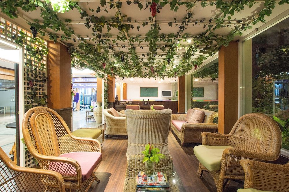 Centara Life Hotel Bangkok Phra Nakhon 3