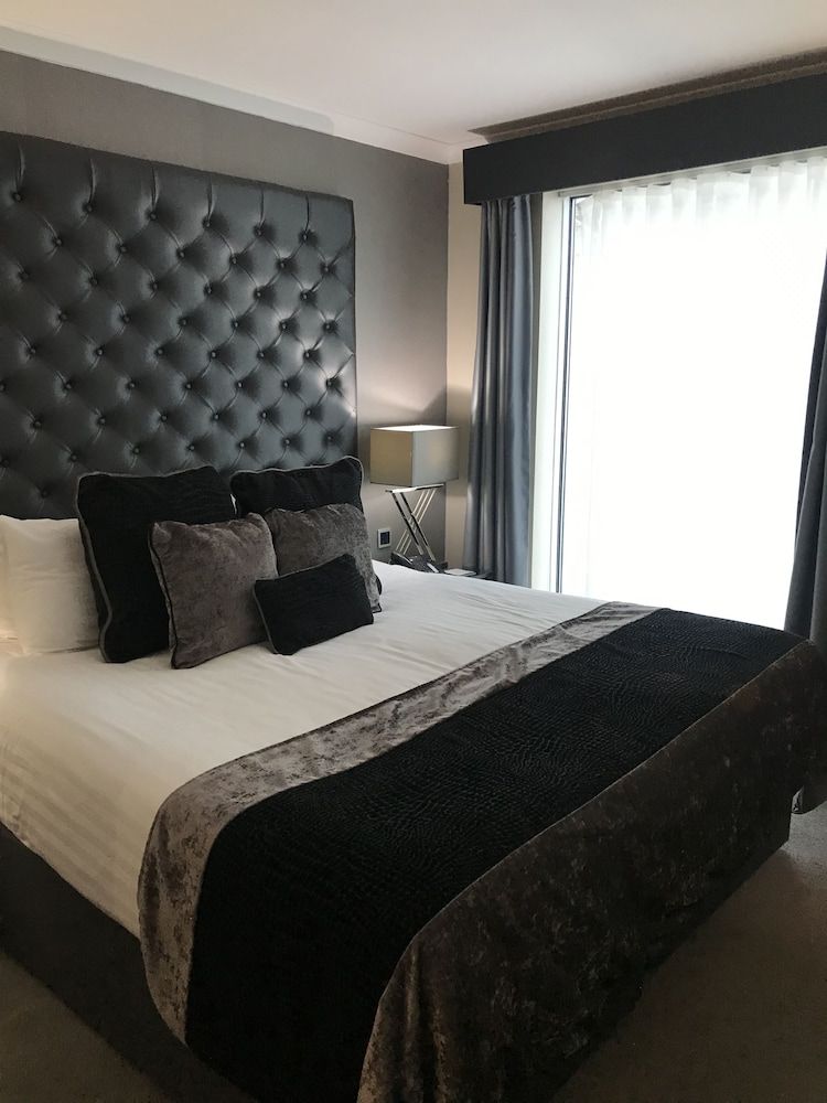 The Continental Hotel Heathrow 4 estrelas em Hounslow