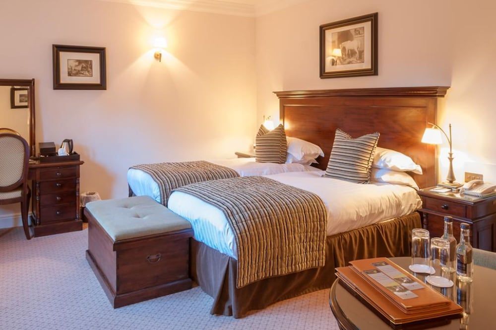 Mount Falcon Estate 3