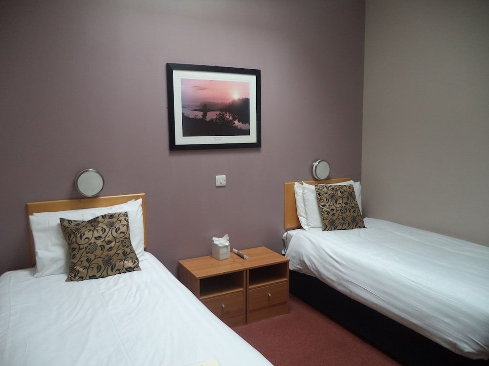 Kintore Arms Hotel 3