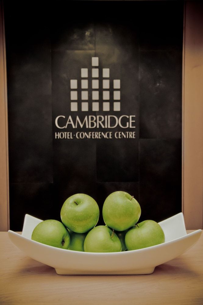 Cambridge Hotel and Conference Centre 3