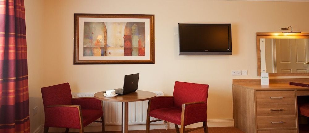 Corr's Corner Hotel 3