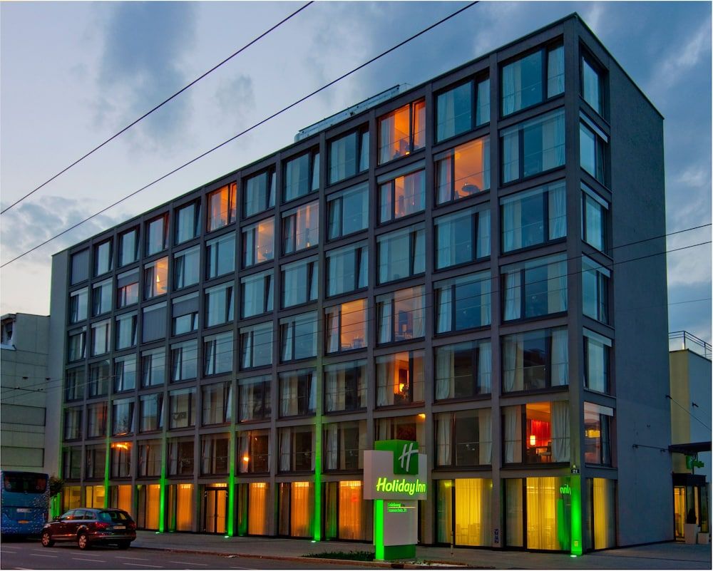 Holiday Inn Salzburg City, an IHG Hotel 1
