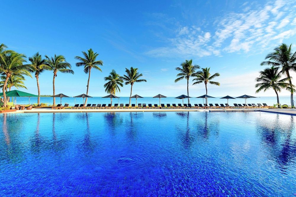 Hilton Fiji Beach Resort and Spa 1