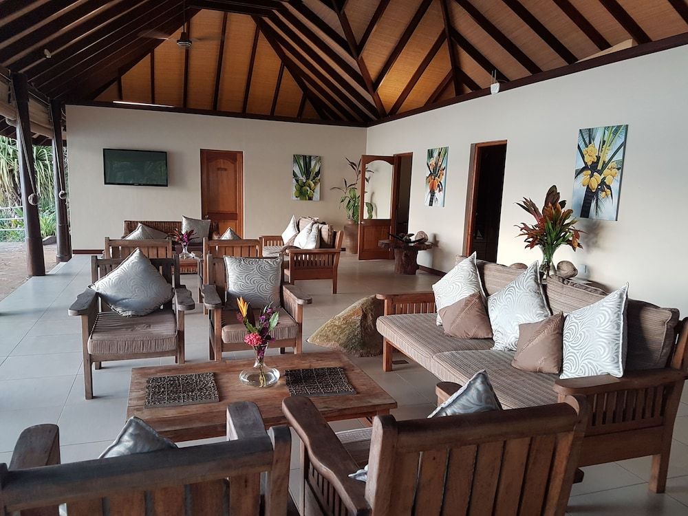 Cerf Island Resort 3