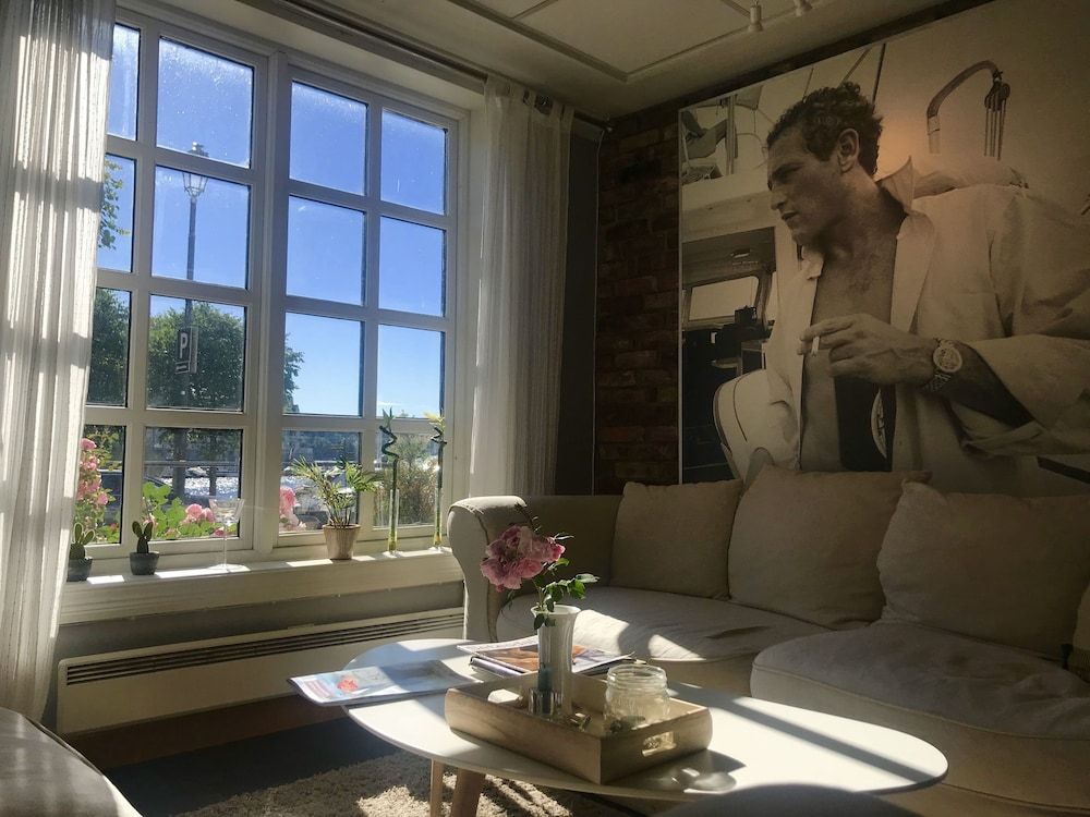 Tvedestrand Fjordhotell 2