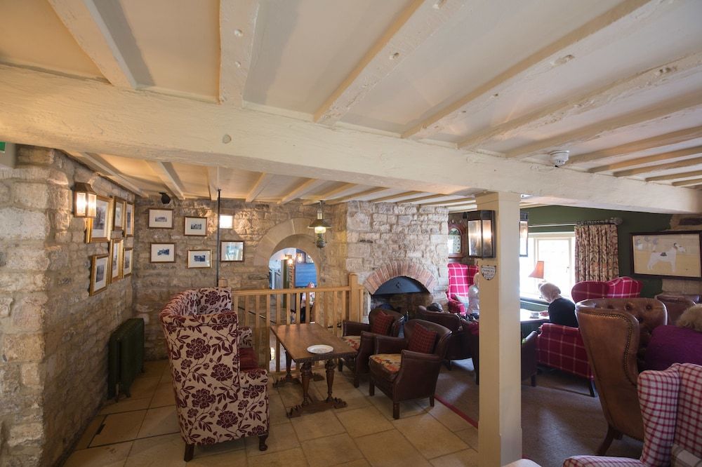 Crown Hotel Stamford 2