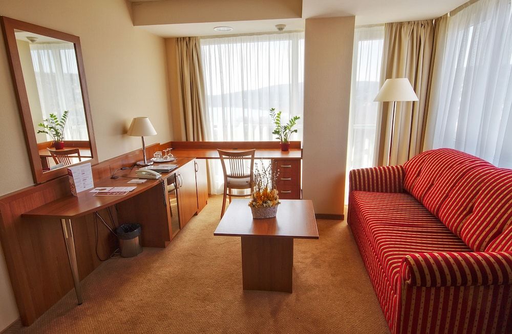 Hunguest Hotel Bál Resort 4 étoiles à Balatonalmádi