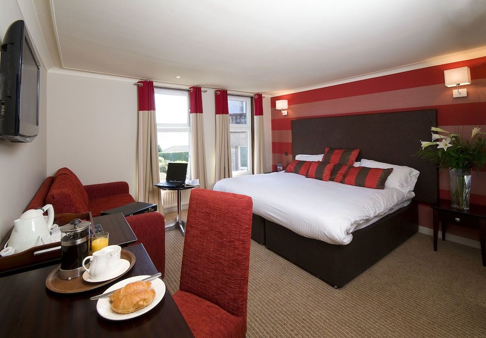 Rosslea Hall Hotel 2