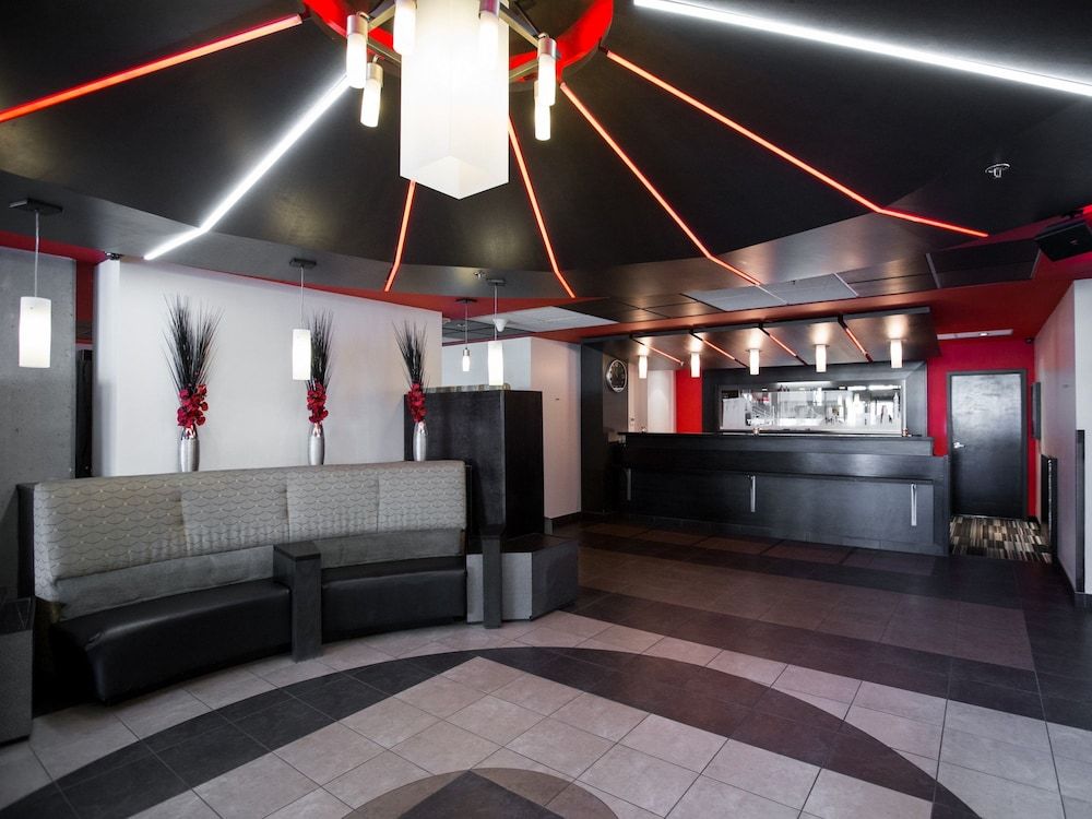 Grand Times Hotel Quebec City Airport 3