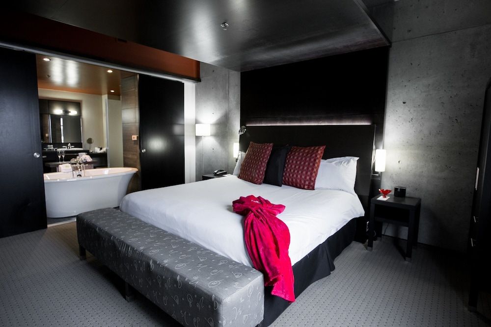 Grand Times Hotel Quebec City Airport 4 estrelas em Québec