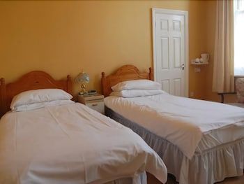 Marine Parade Hotel 3