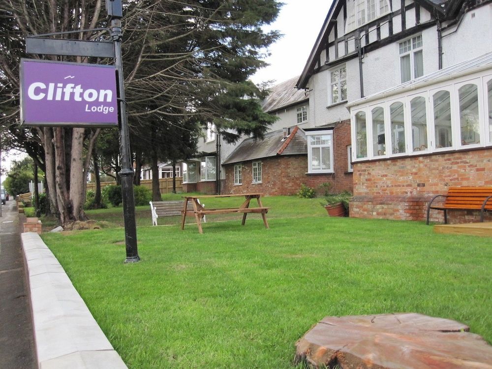 Clifton Lodge Hotel 3 estrelas em High Wycombe