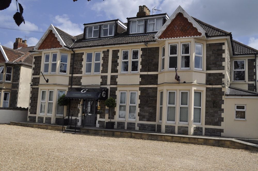 Hayward’s at the Grasmere 1 Hayward’s at the Grasmere 1