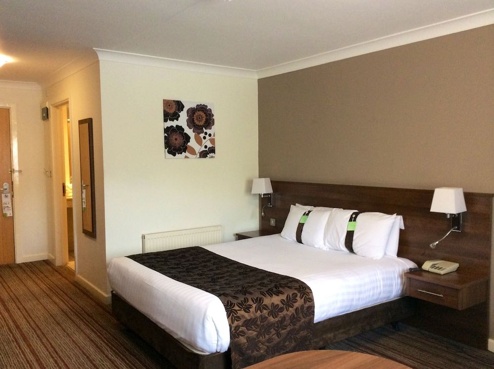 Holiday Inn Barnsley 3