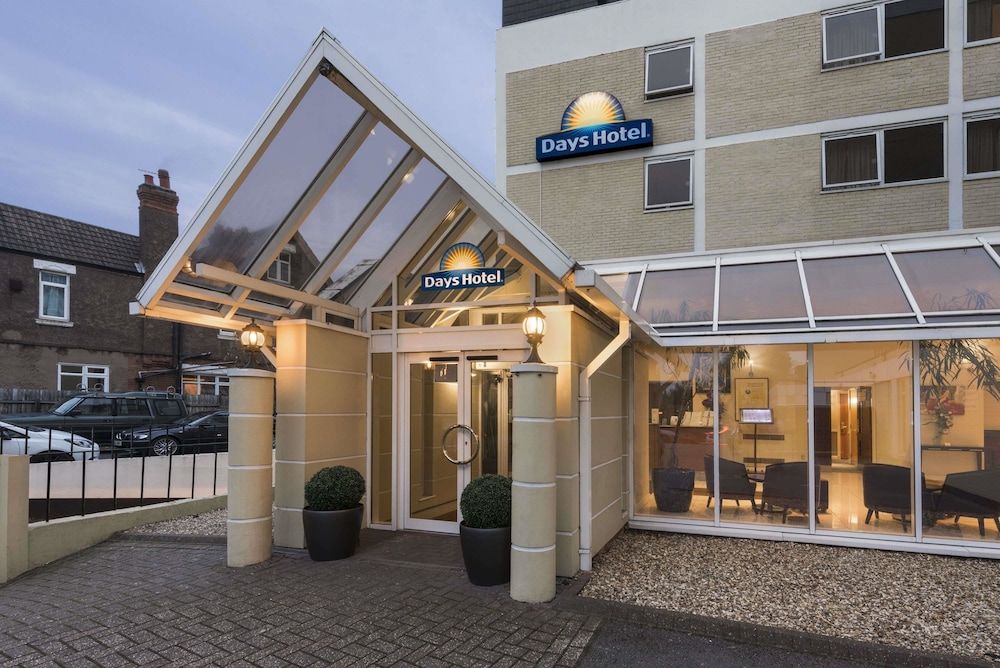 Days Hotel by Wyndham Coventry City Centre