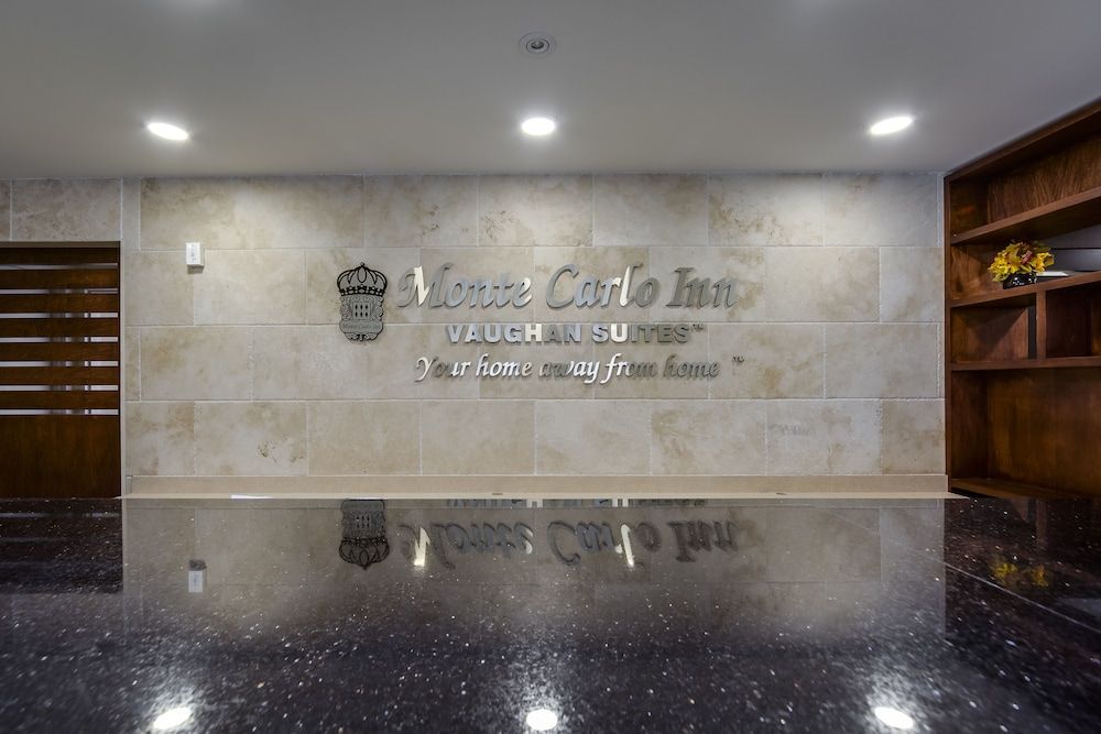 Monte Carlo Inn Vaughan Suites 2