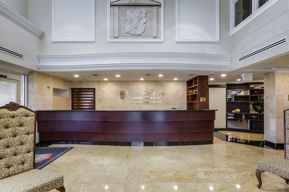 Monte Carlo Inn Vaughan Suites 3