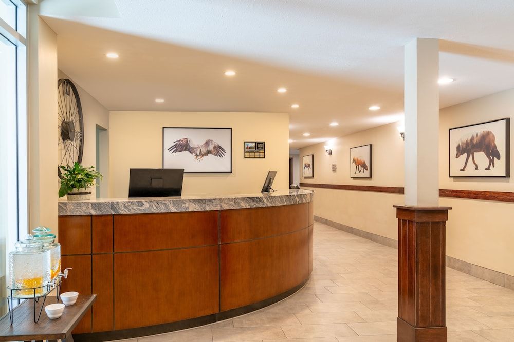 Falcon Crest Lodge by CLIQUE 3 Falcon Crest Lodge by CLIQUE 3