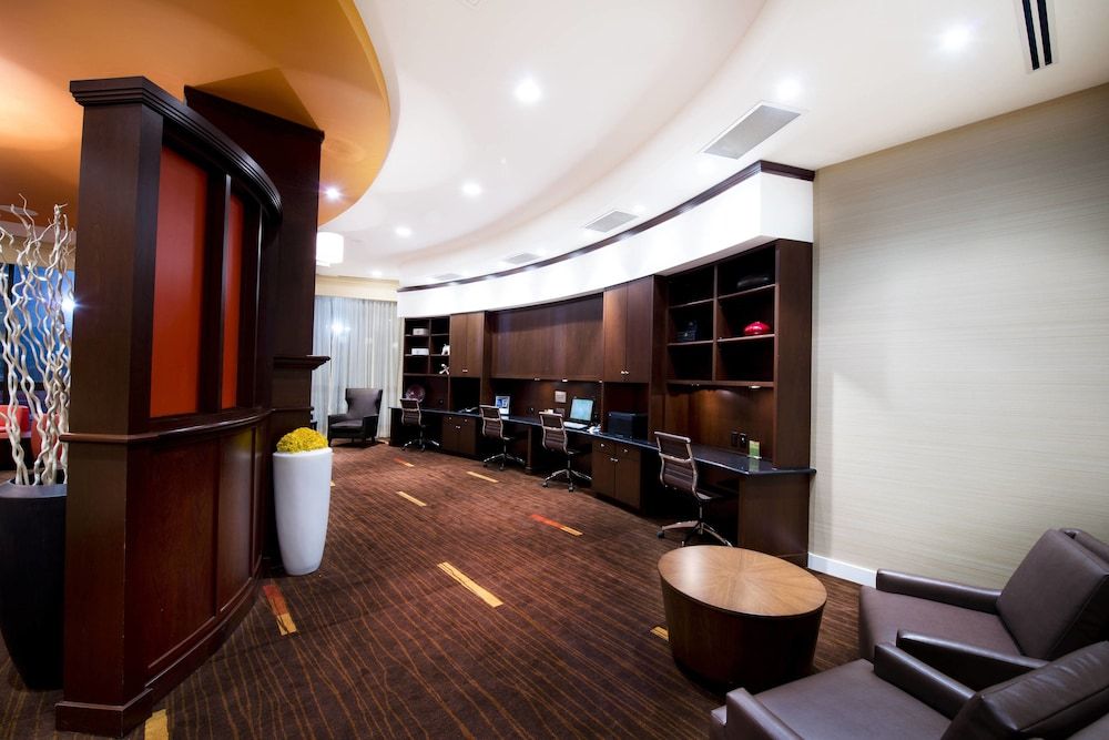 Courtyard by Marriott Mississauga - Airport Corporate Centre West 3