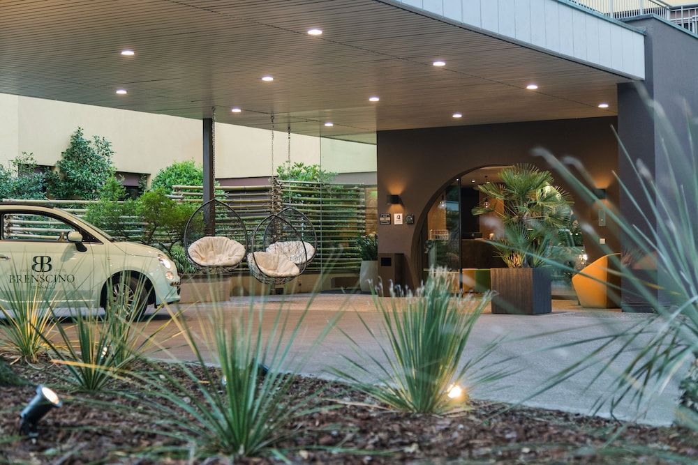 Parkhotel Brenscino 1 Parkhotel Brenscino 1