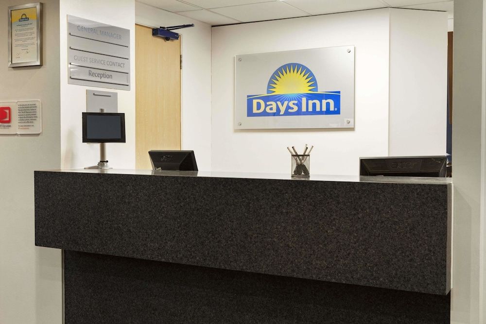 Days Inn by Wyndham London Stansted Airport 3