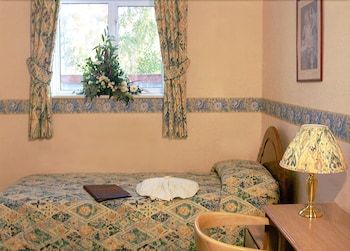 Ardmore House Hotel 3