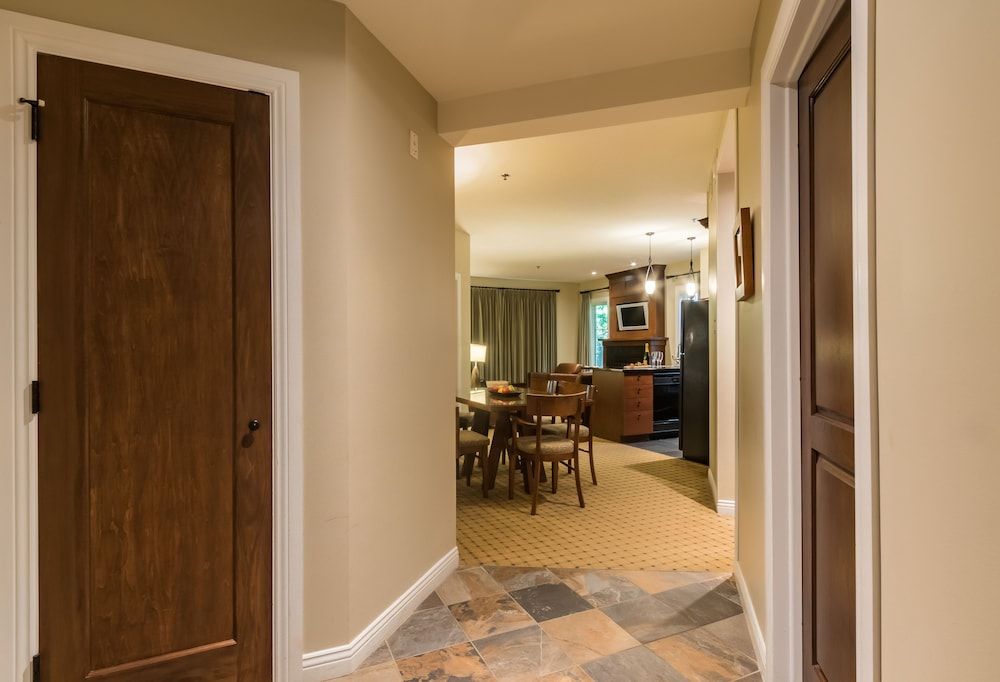 Chateau Beauvallon 3