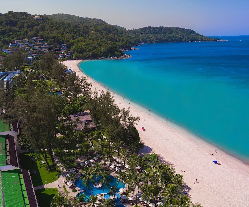 Katathani Phuket Beach Resort 5 estrellas en Karon Beach
