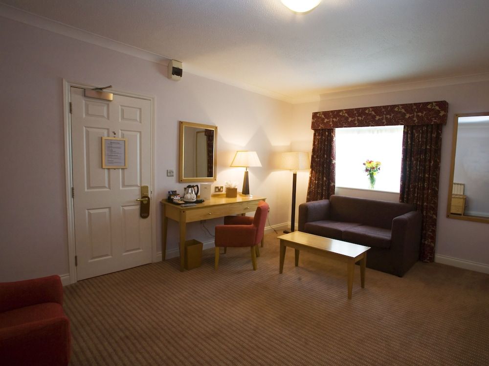 Cisswood House Hotel 3