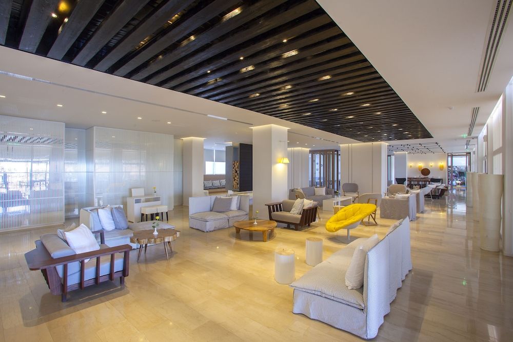 Cavo Maris Beach Hotel 3