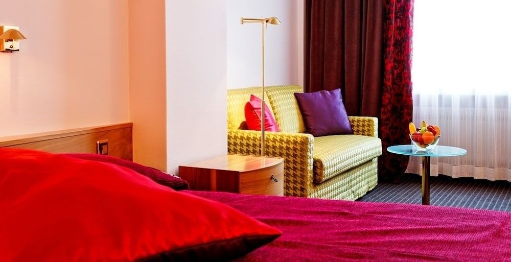 The Excelsior Hotel 3