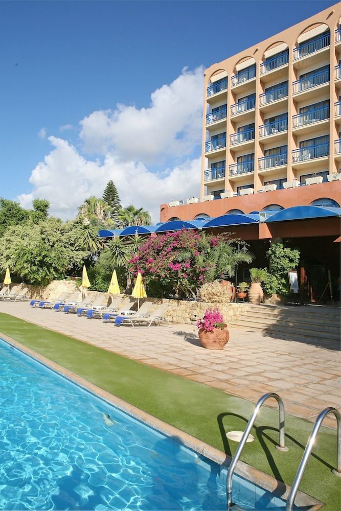 Navarria 3 estrelas em Limassol