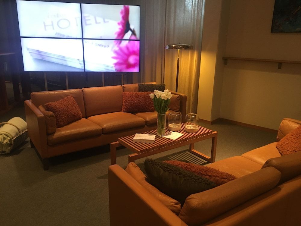 Park Inn by Radisson Haugesund Airport Hotel 2