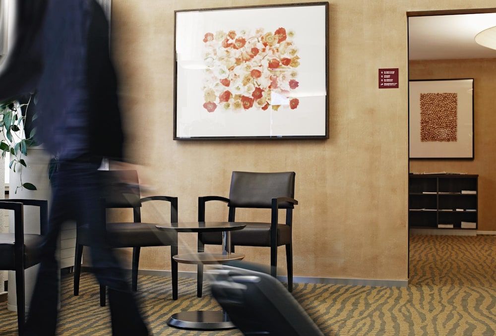 Du Commerce 3 Du Commerce 3