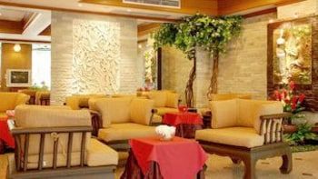 Howard Square Hotel 2