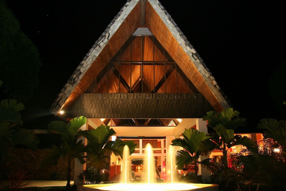 The Pearl South Pacific Resort 3